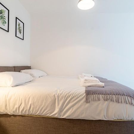 Copenhagen Court Apartments Basingstoke Exterior foto