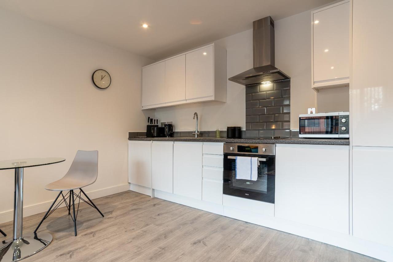 Copenhagen Court Apartments Basingstoke Exterior foto