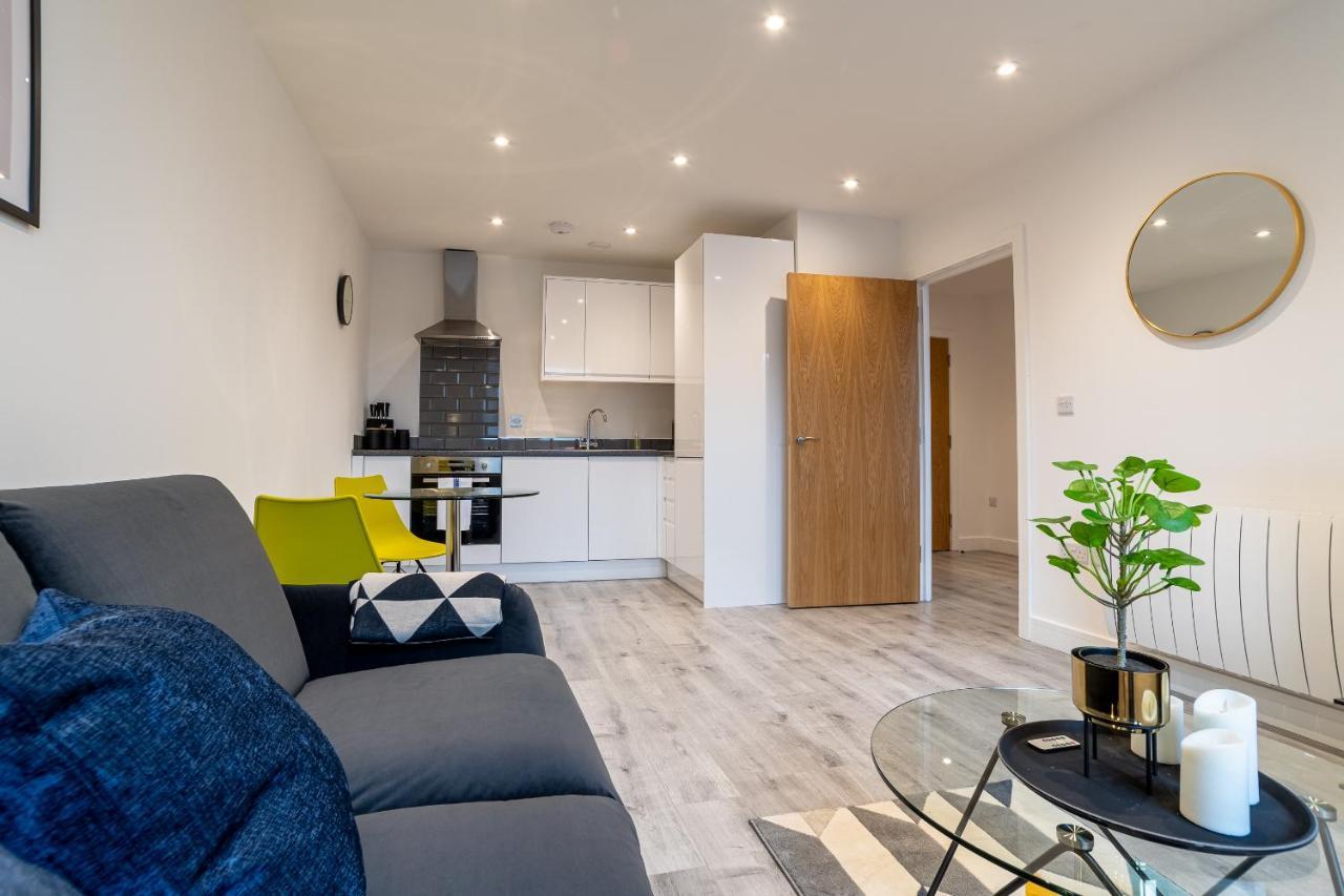 Copenhagen Court Apartments Basingstoke Exterior foto